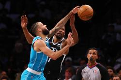 纽卡斯尔发布备战花絮，冲刺阶段迎来里程碑，NBA常规赛任务艰巨，高层口径保持一致的简单介绍-JBO官网入口